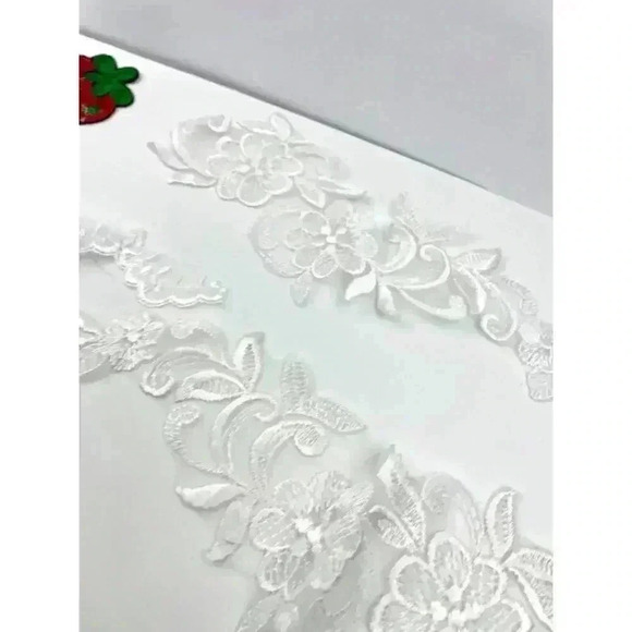 21 PC FLoral Heart Sewon Iron On Patches Applique Mixed Variety Assorted NEW - Picture 4 of 10